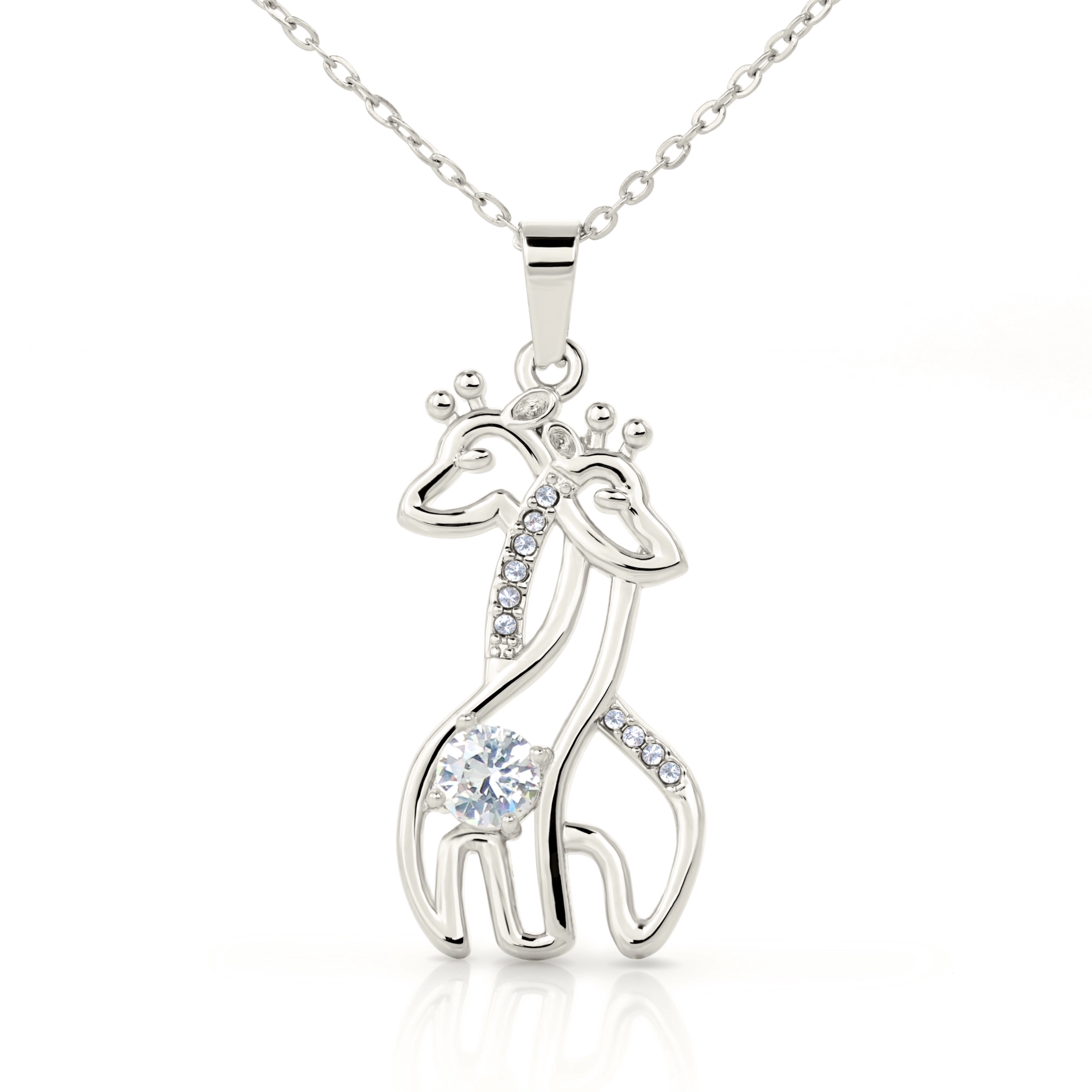 Giraffe-Necklace-white-gold-close-up-artfulane